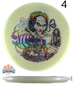 Discraft Z Mega Glo Buzzz (2026 Halloween - Triple Foil)